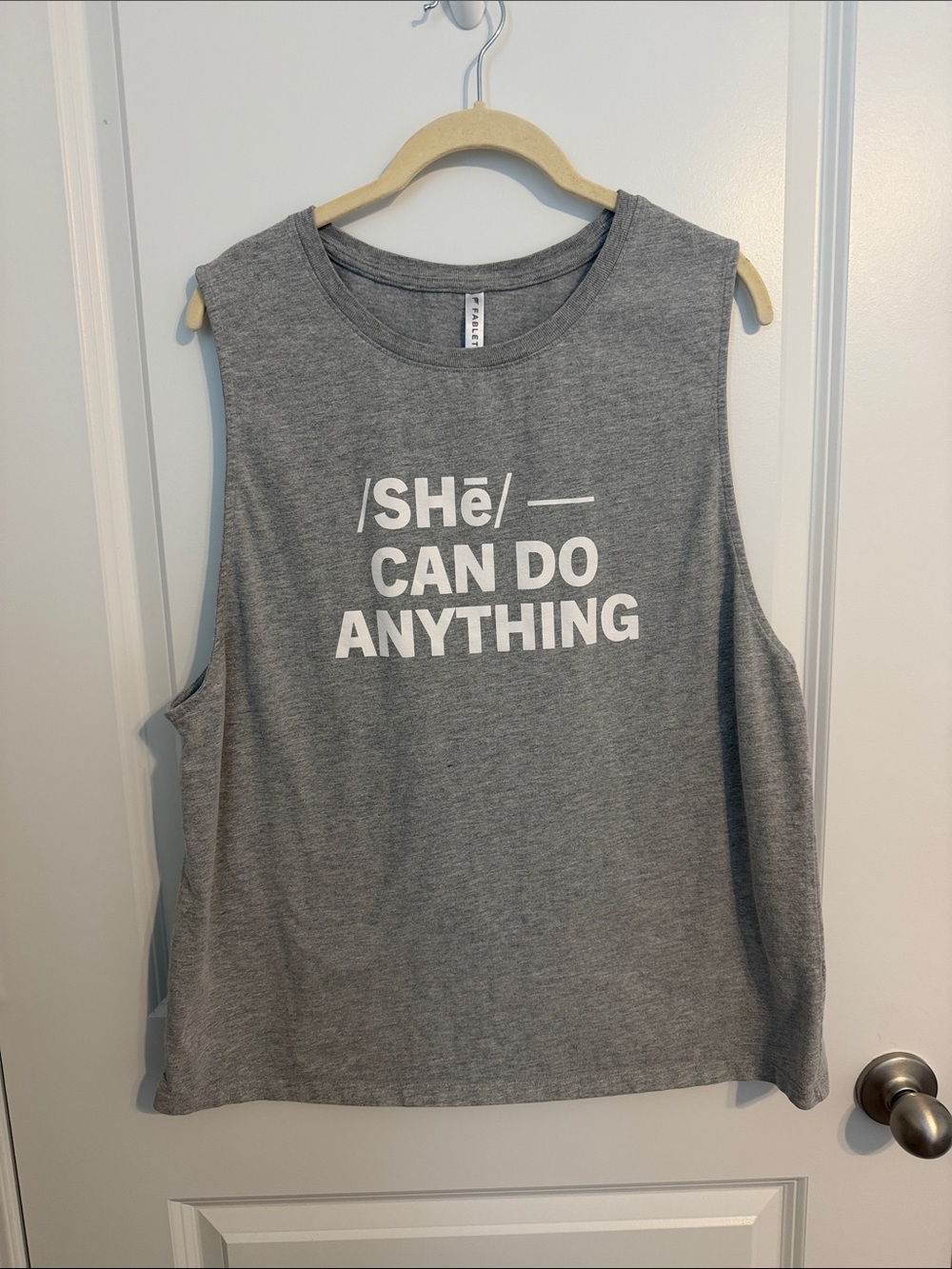 “She Can Do Anything” Gray Graphic Muscle Tank XL